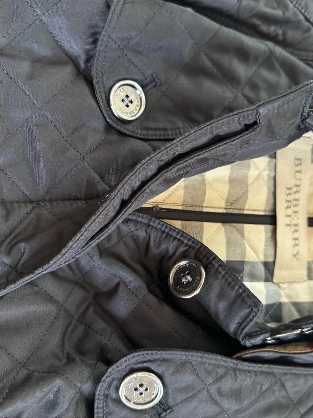 Burberry Quilted Black Trench Coat with Belted Waist - Picture 4 of 5
